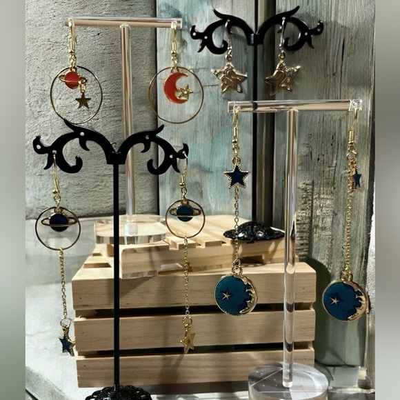 OUT OF THIS WORLD EARRING BUNDLE!! - Picture 5 of 5